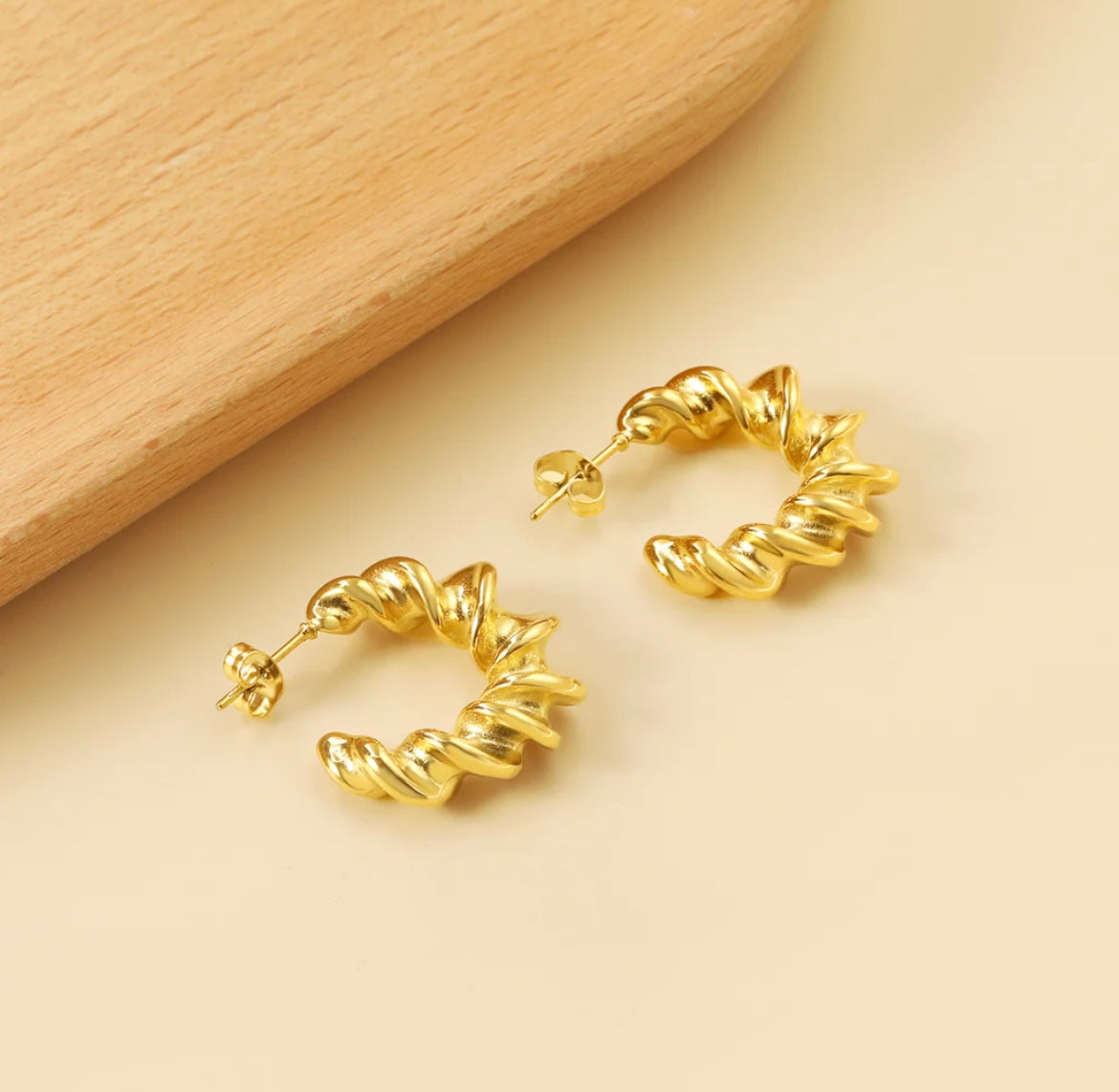 Aurelia Spiral Hoops