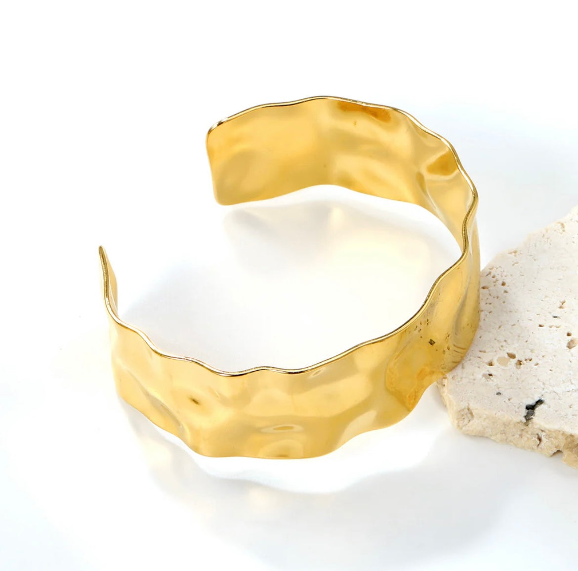 Aruelle Bangle